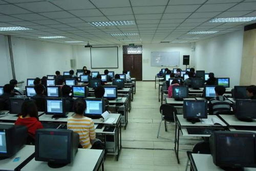 福州大學計算機應(yīng)用技術(shù)專業(yè)碩士與計算機技術(shù)碩士的區(qū)別解析